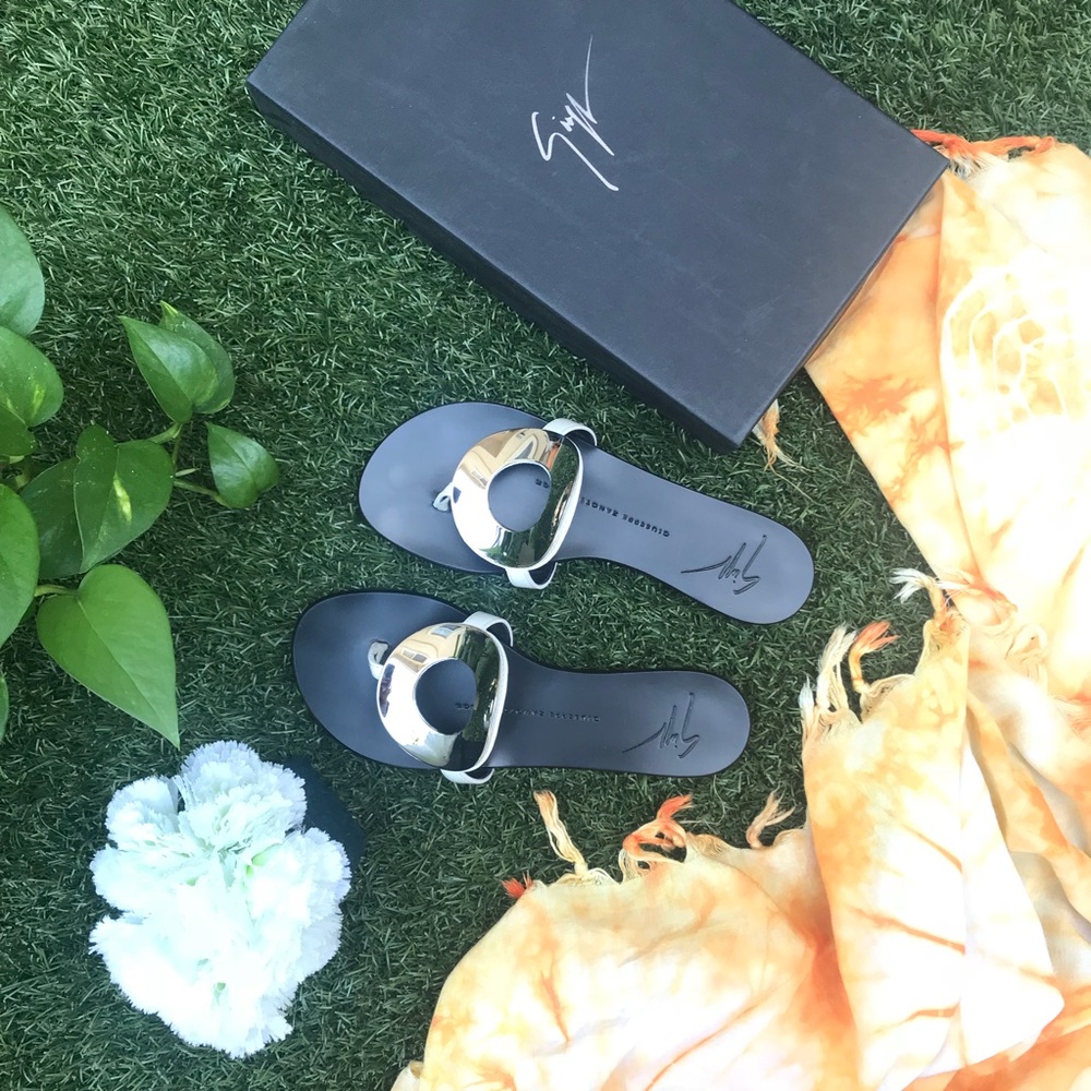 Giuseppe Zannoti thong sandals